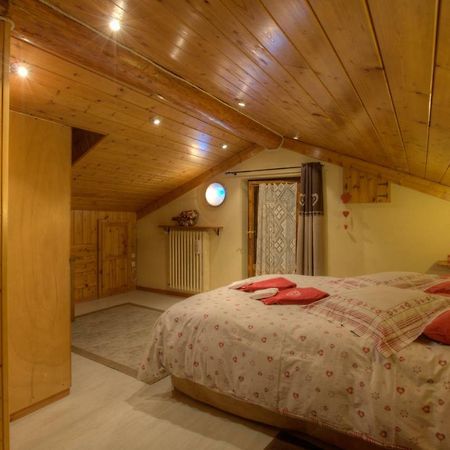 Appartamenti Lo Scoiattolo - Noce E Nocciola Pré-Saint-Didier Buitenkant foto